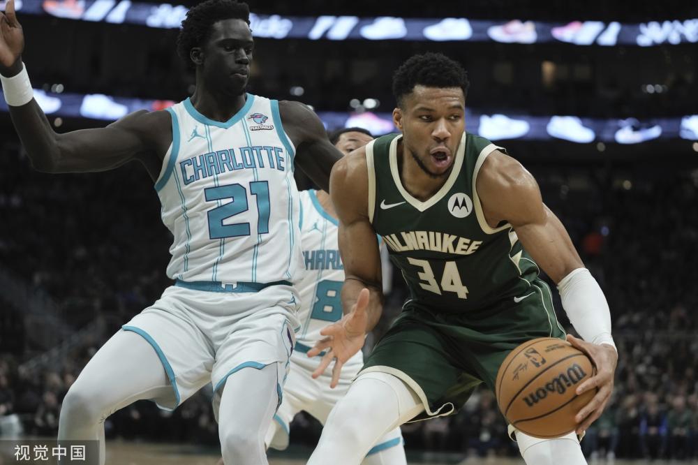 右边锋的突 右边锋的突