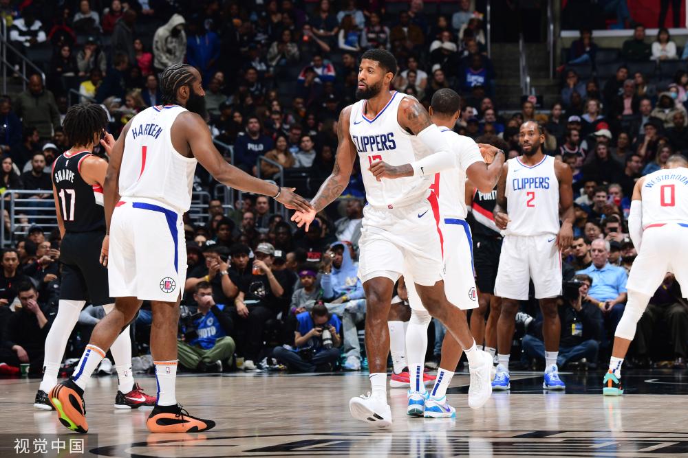 人得到提拔 人得到提拔