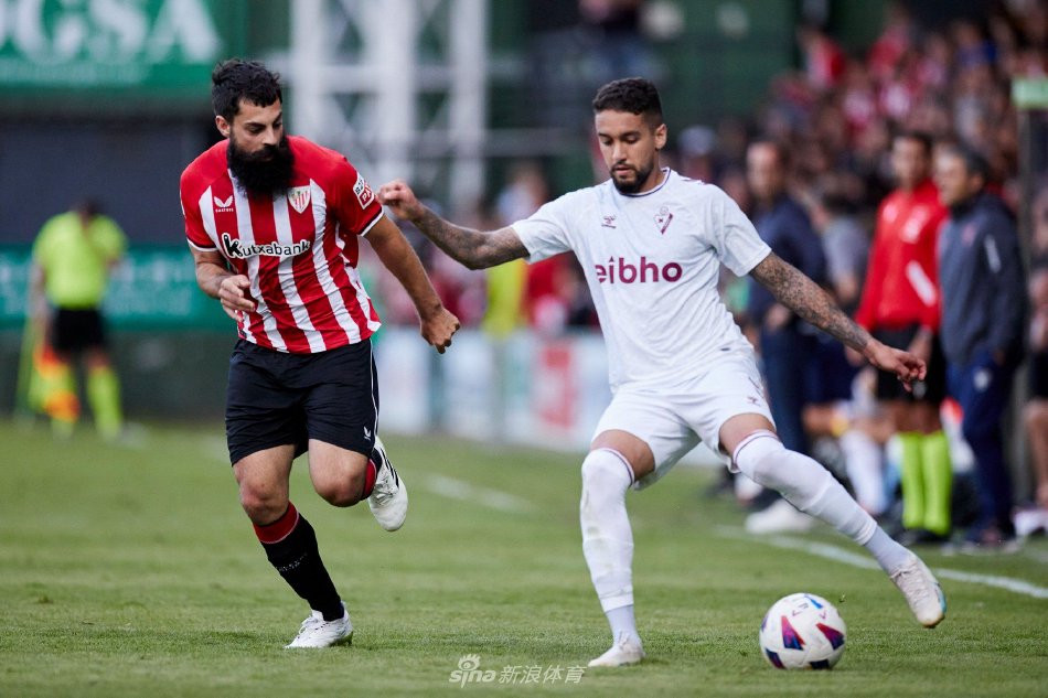 对阵像埃杰 对阵像埃杰