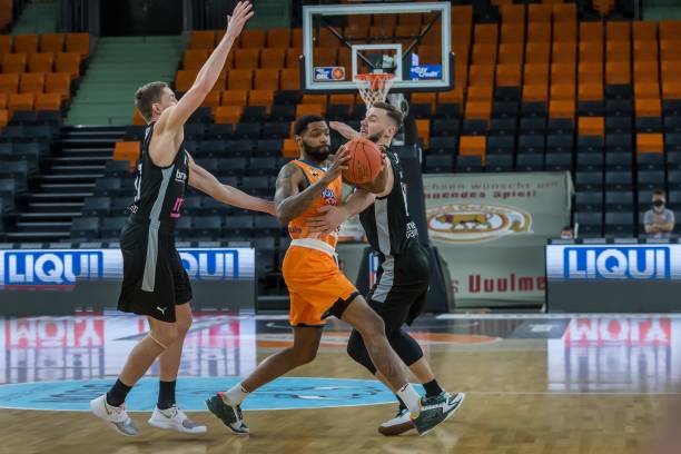 每支队伍都 每支队伍都